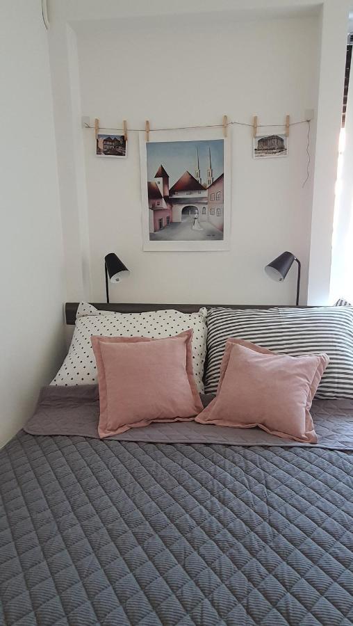 Kirabela Apartment Zagreb Buitenkant foto